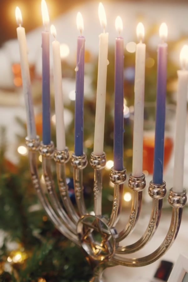 Festival of Lights — vertical localized spot